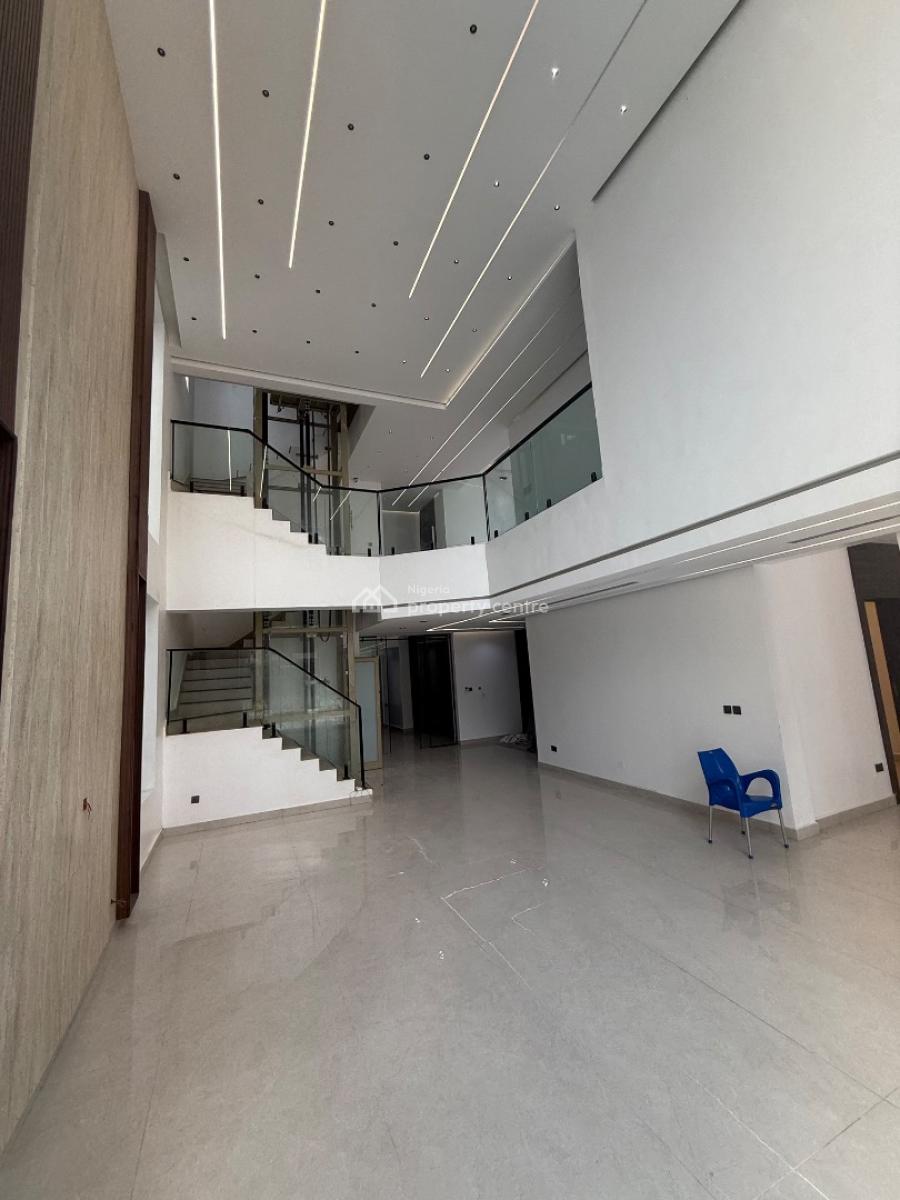 Spacious , Neatly Built Detached Duplex, Lekki Phase 1, Lekki, Lagos, Detached Duplex for Sale
