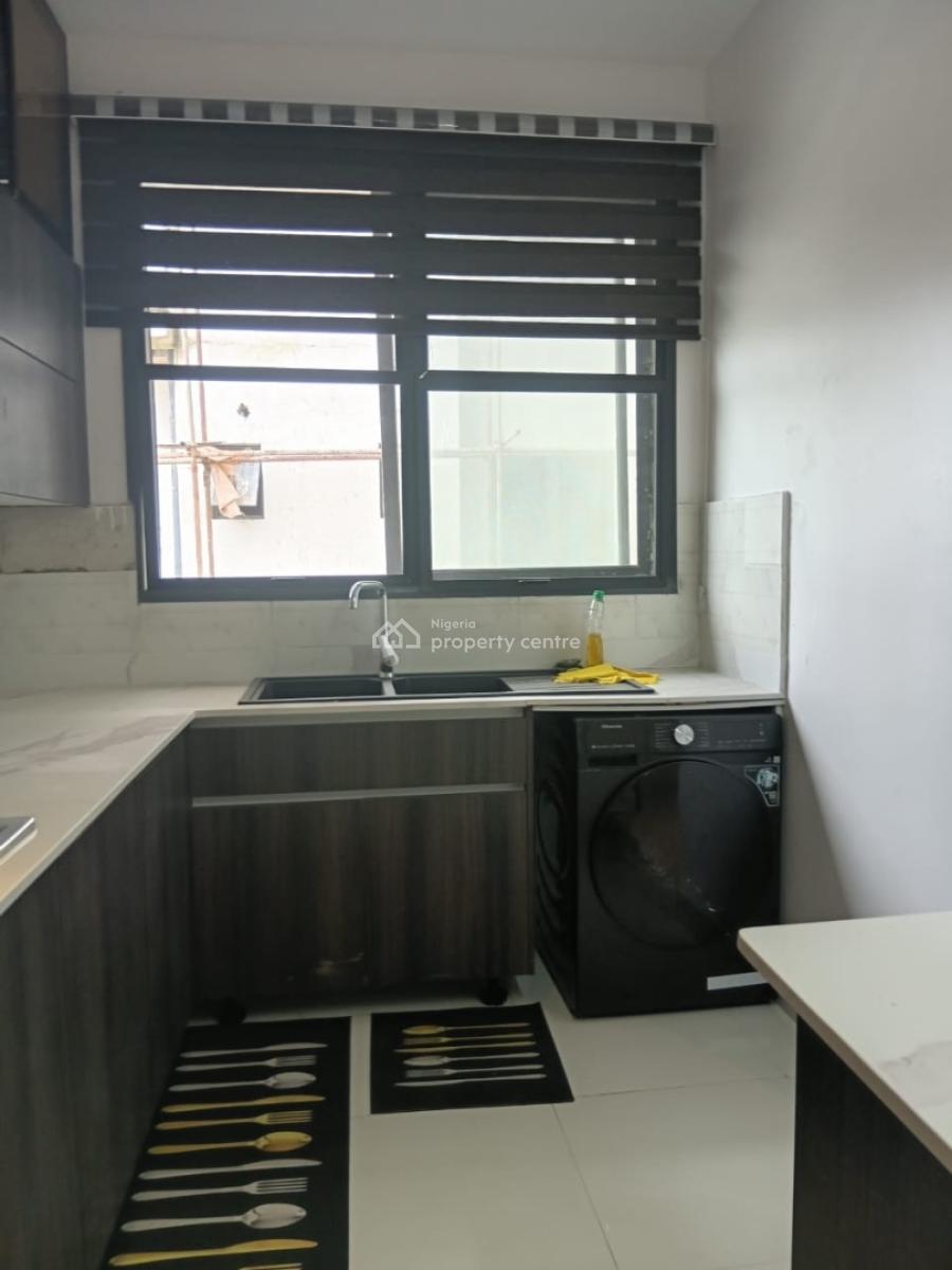 Luxury Furnished 2 Bedroom Maisonette Apartment, Lekki Phase 1, Lekki, Lagos, Flat / Apartment for Rent