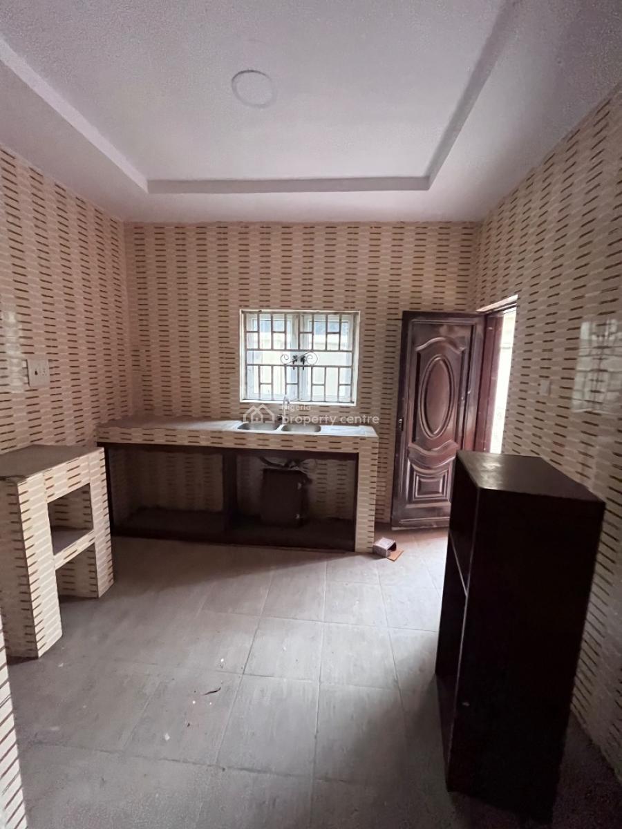 Newly Built 2 Bedroom Apartment Tastefully Finished, Makogi Magboro Extension, Magboro, Ogun, Flat / Apartment for Rent