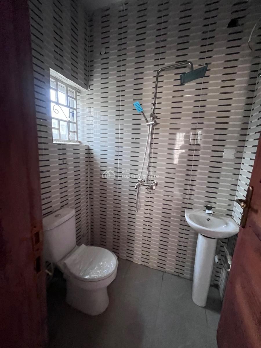 Newly Built 2 Bedroom Apartment Tastefully Finished, Makogi Magboro Extension, Magboro, Ogun, Flat / Apartment for Rent
