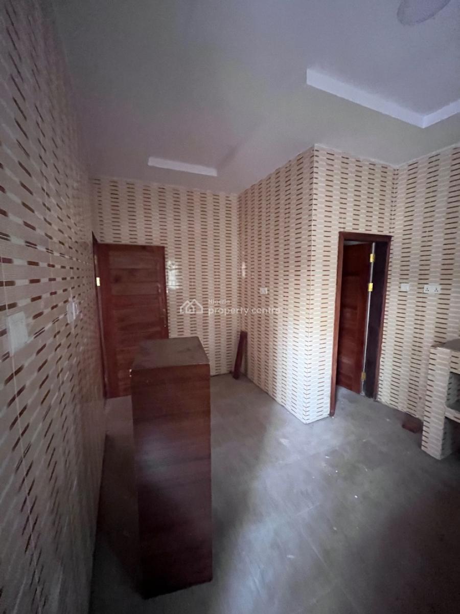 Newly Built 2 Bedroom Apartment Tastefully Finished, Makogi Magboro Extension, Magboro, Ogun, Flat / Apartment for Rent