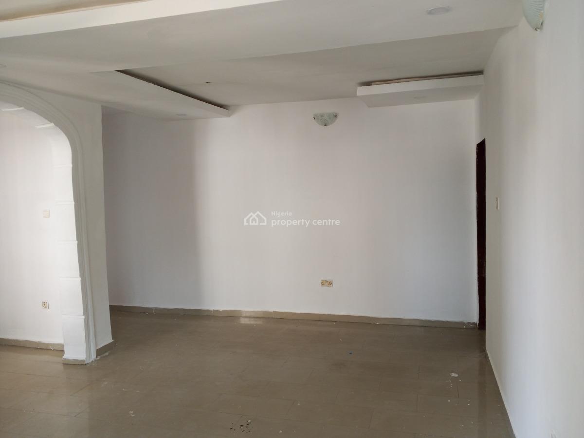Renovated 3 Bedroom Flat Upstairs, Off Badore Road Estate, Badore, Ajah, Lagos, Flat / Apartment for Rent