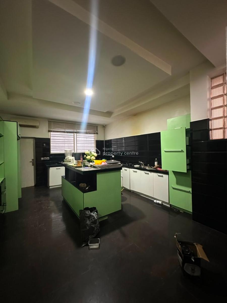 Spacious 5-bedroom Detached House with Inbuilt Service Quarters, Banana Island, Ikoyi, Lagos, Detached Duplex for Rent