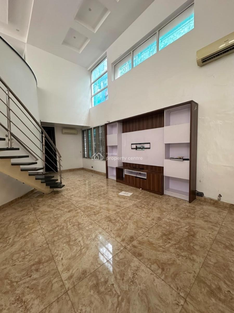Spacious 5-bedroom Detached House with Inbuilt Service Quarters, Banana Island, Ikoyi, Lagos, Detached Duplex for Rent
