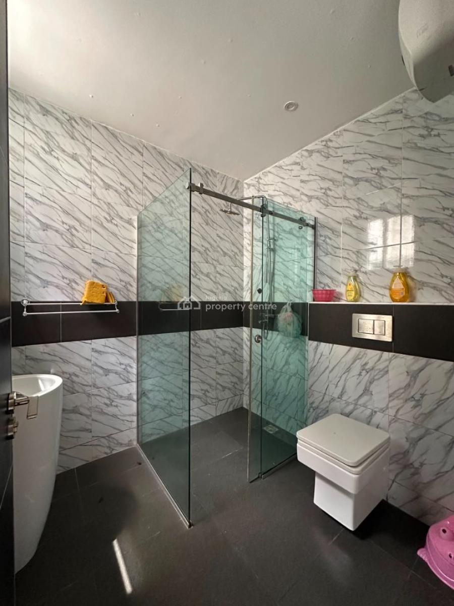 Spacious 5-bedroom Detached House with Inbuilt Service Quarters, Banana Island, Ikoyi, Lagos, Detached Duplex for Rent
