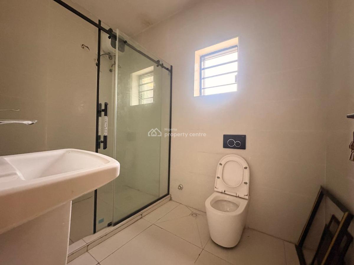 1-bedroom Apartment, Ologolo, Lekki, Lagos, Flat / Apartment for Sale