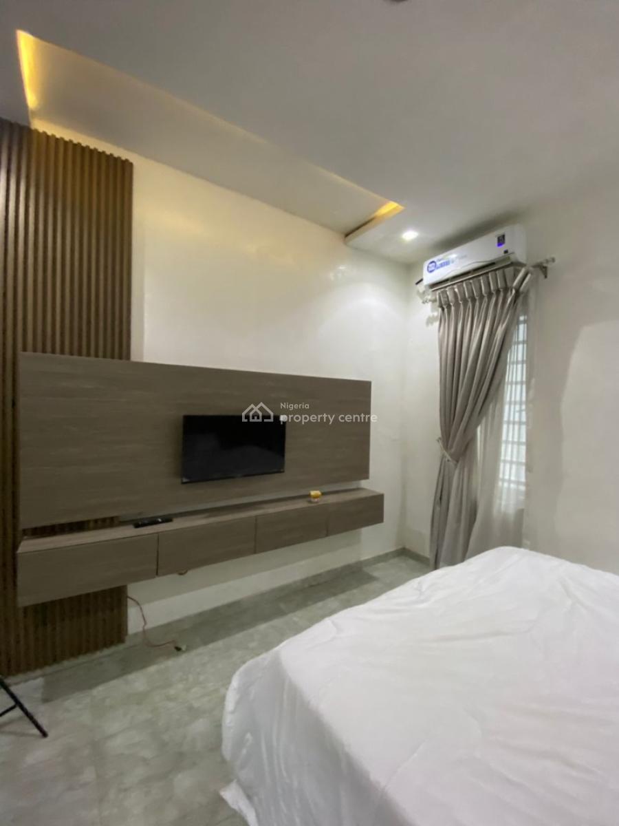 Furnished Studio Apartment, Orchid Road, Lekki Expressway, Lekki, Lagos, Self Contain (single Rooms) for Rent