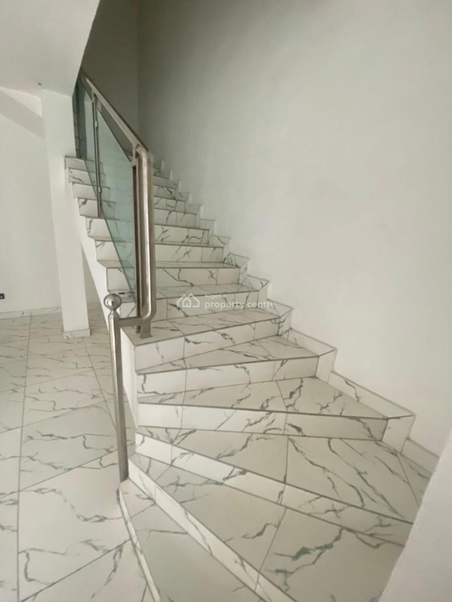 Luxury 4-bedroom Semi-detached Duplex +bq with Excellent Facility, Ologolo, Lekki, Lagos, Semi-detached Duplex for Rent