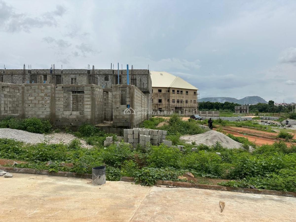 3-bedroom Terrace Duplex with Bq at First Decking Level, Karsana North, Karsana, Abuja, Terraced Duplex for Sale