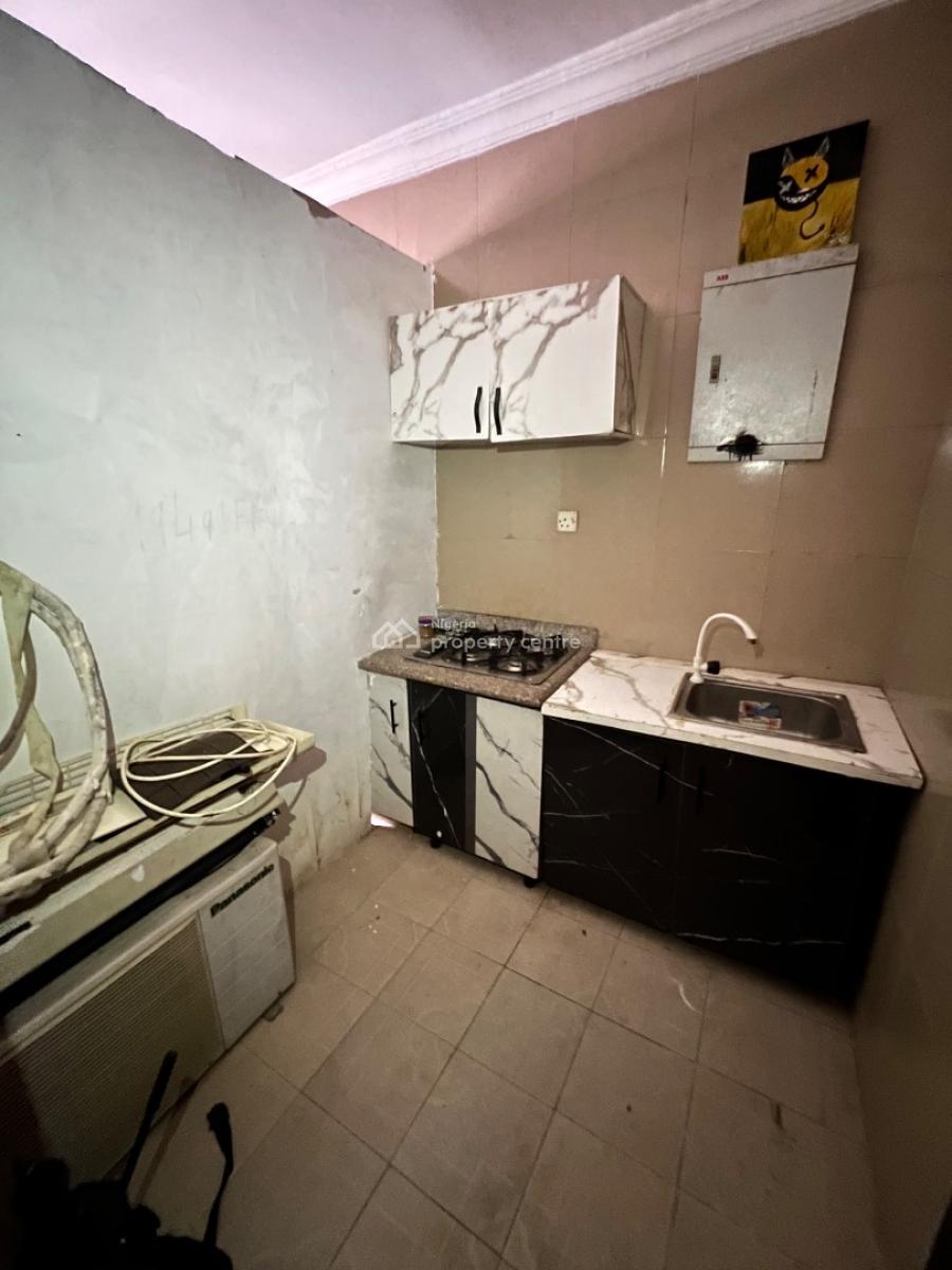 Partly Furnished Studio Apartment with a Private Kitchen and Meter, Layi Yusuf Crescent, Lekki Phase 1, Lekki, Lagos, Self Contain (single Rooms) for Rent