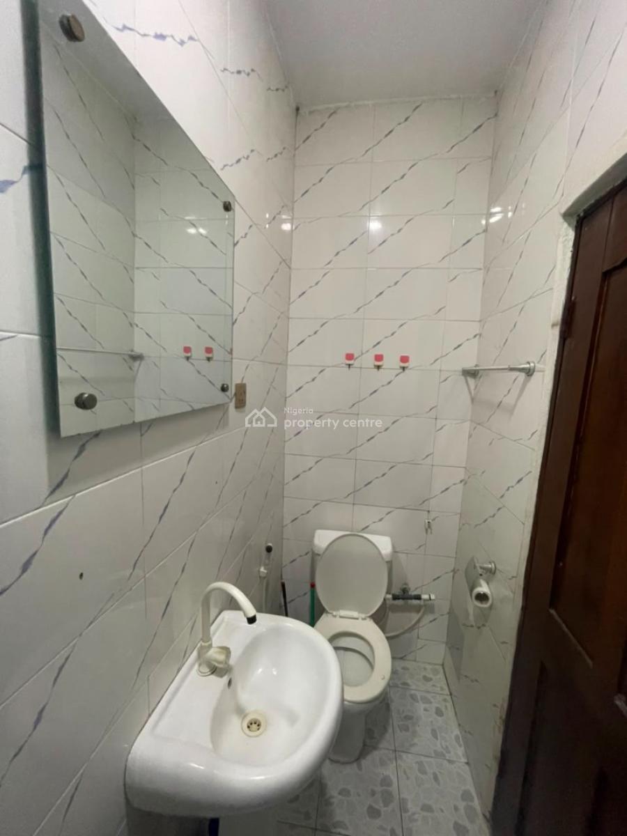 Standard Mini Flat Upstairs Room and Parlor, Ikate Lekki, Ikate, Lekki, Lagos, Flat / Apartment for Rent