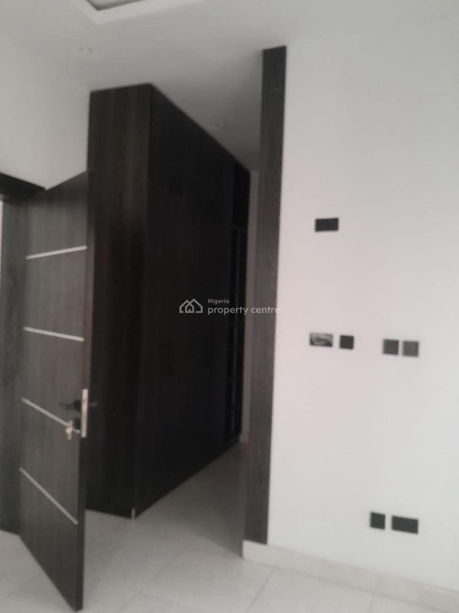 Tastefully Finished 6 Bedroom Fully Detached House with 1 Bq, Off Emmanuel Keshi Street, Magodo Gra, Gra Phase 2, Magodo, Lagos, Detached Duplex for Sale