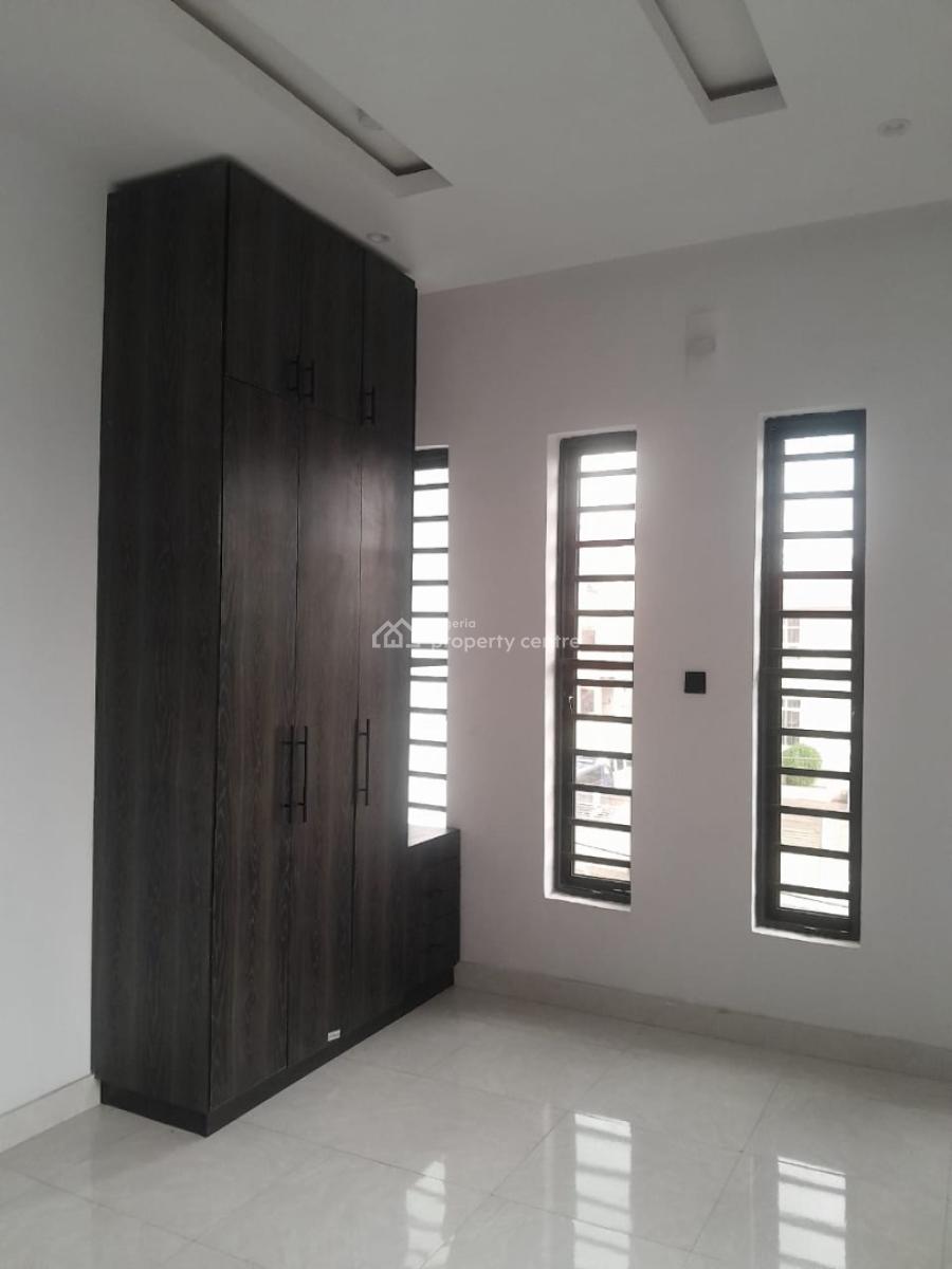 Tastefully Finished 6 Bedroom Fully Detached House with 1 Bq, Off Emmanuel Keshi Street, Magodo Gra, Gra Phase 2, Magodo, Lagos, Detached Duplex for Sale