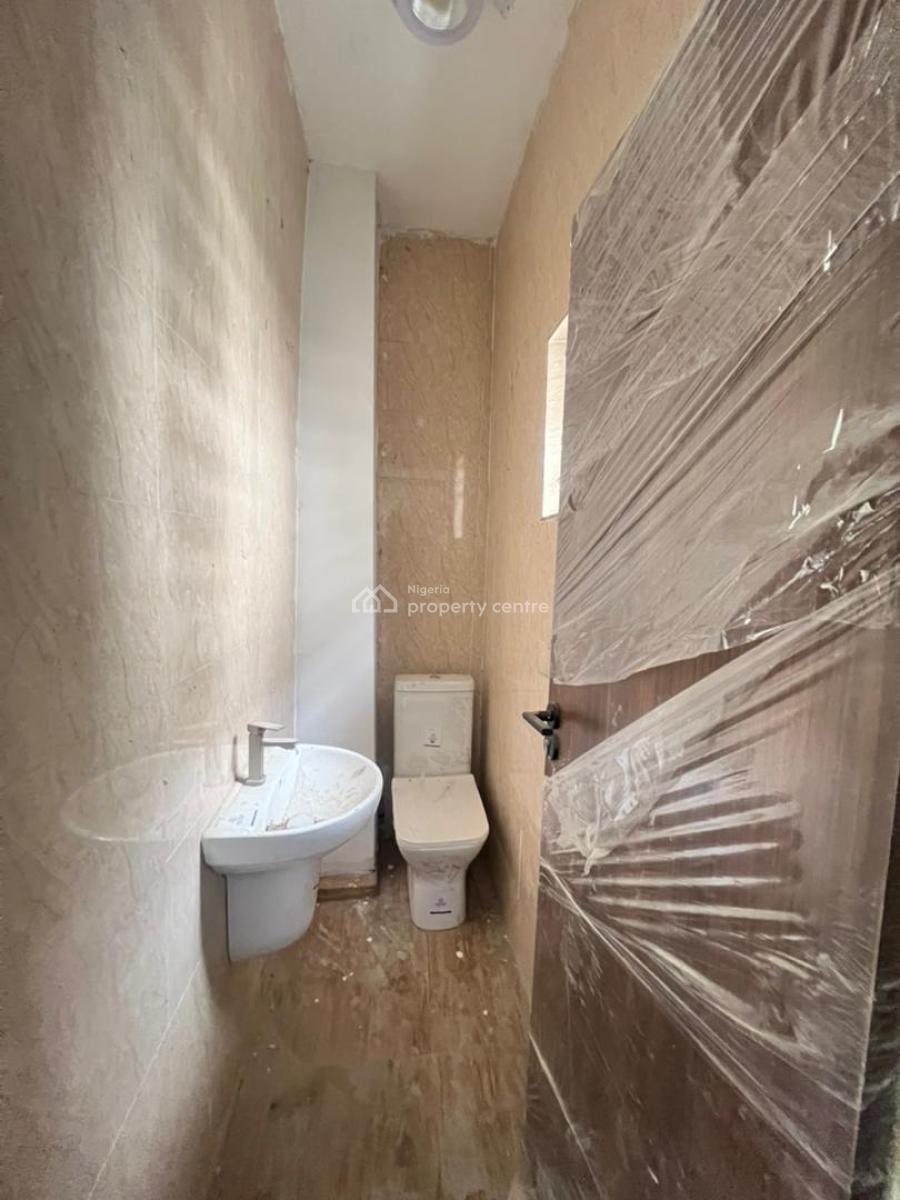 Fully Serviced 4 Bedrooms Terrace - Duplex House + Bq & Solar Inverter, Surulere, Lagos, Terraced Duplex for Sale