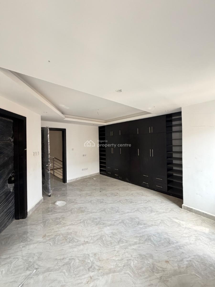 Well Spacious 4 Bedrooms Terrace - Duplex House + Bq, Adeniyi Jones, Ikeja, Lagos, Terraced Duplex for Sale