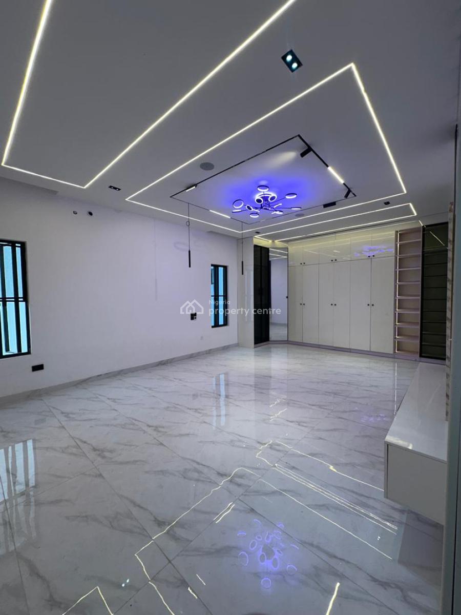 Well-built Luxury Spacious 5 Bedroom Fully Detached Duplex with Bq, Ikota, Lekki, Lagos, Detached Duplex for Sale