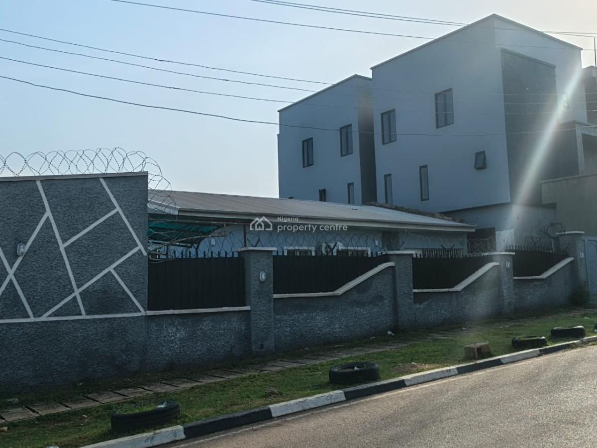 Cornerpiece 3-bedroom Semi-detached Bungalow, Zone 2, Wuse, Abuja, Semi-detached Bungalow for Sale