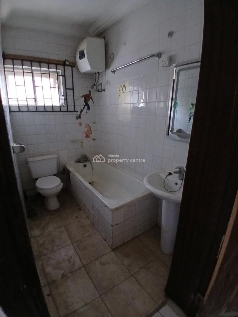 4 Bedroom Semi Detached with 2 Room Bq, Garki, Abuja, Semi-detached Duplex for Rent