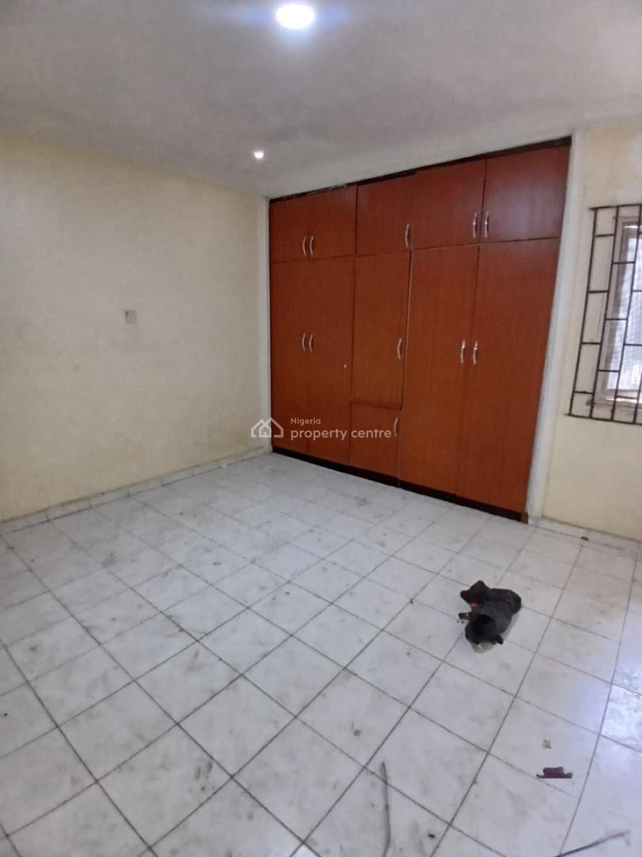 4 Bedroom Semi Detached with 2 Room Bq, Garki, Abuja, Semi-detached Duplex for Rent