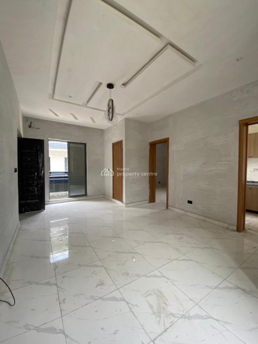 Modern and Luxurious Upstairs with 2 Toilets, Majek, Sangotedo, Ajah, Lagos, Mini Flat (room and Parlour) for Rent