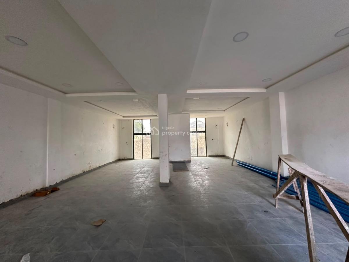 Brand New and Strategic 88.5sqm Shop/office Space, Wuye, Abuja, Plaza / Complex / Mall for Rent