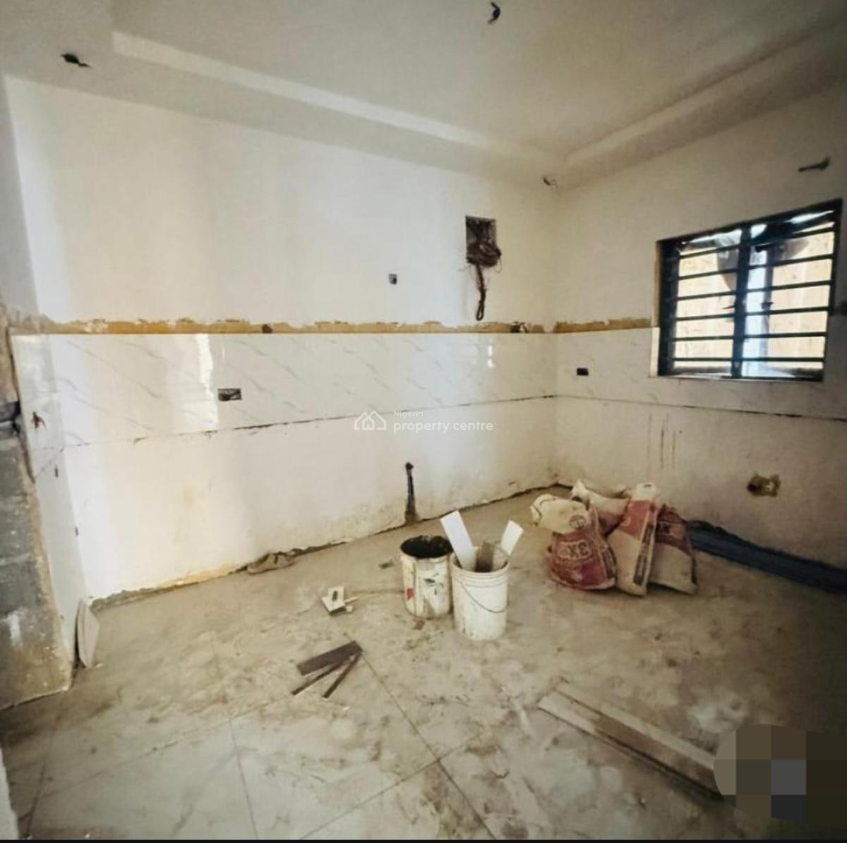Fantastic 3 Bedroom Apartment, Yaba, Lagos, Block of Flats for Sale
