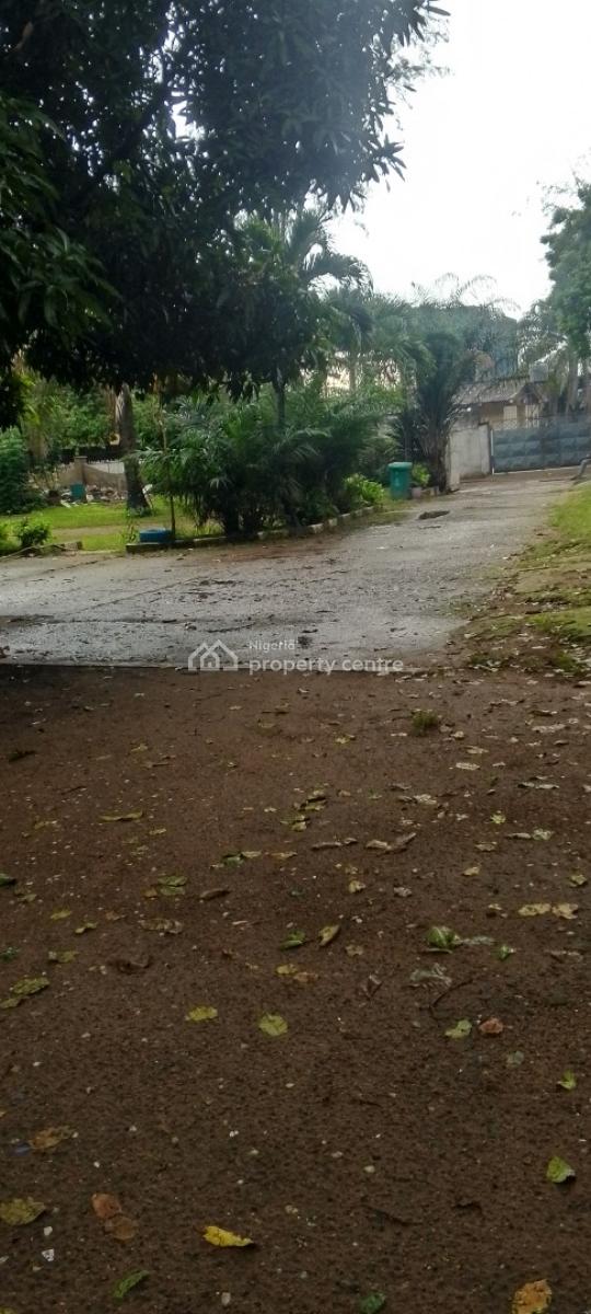 2819 Sqm of Land with Building in Ismail Estate Maryland., Ismail Estate, Maryland, Lagos, Mixed-use Land for Sale