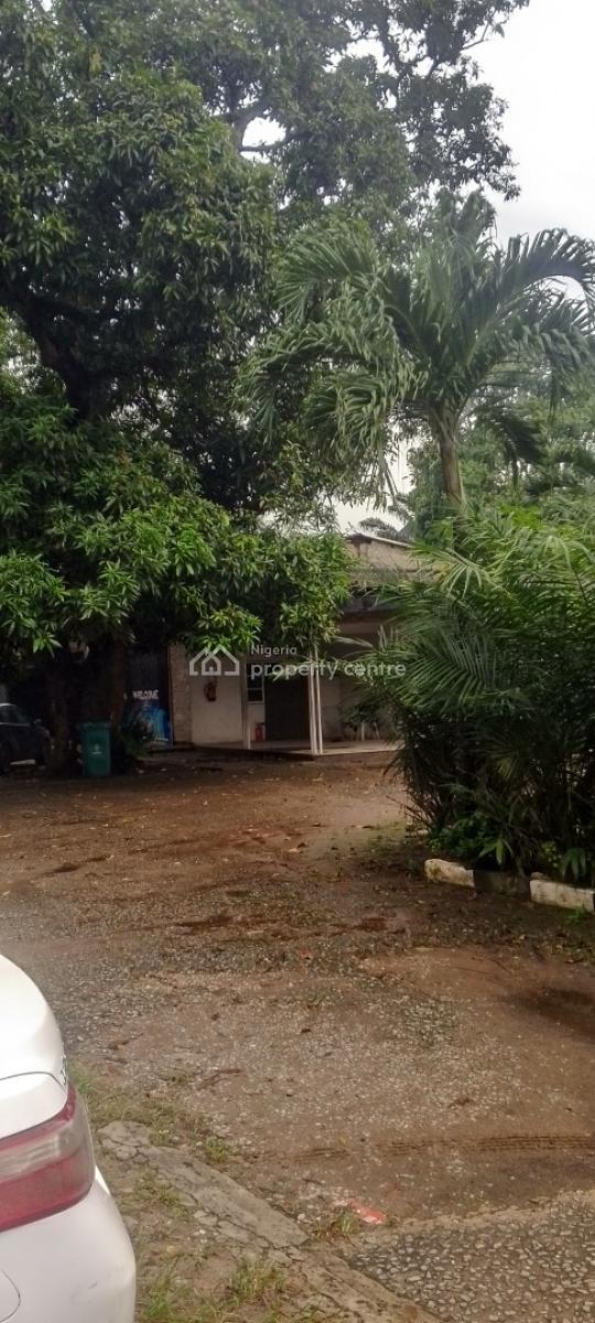 2819 Sqm of Land with Building in Ismail Estate Maryland., Ismail Estate, Maryland, Lagos, Mixed-use Land for Sale