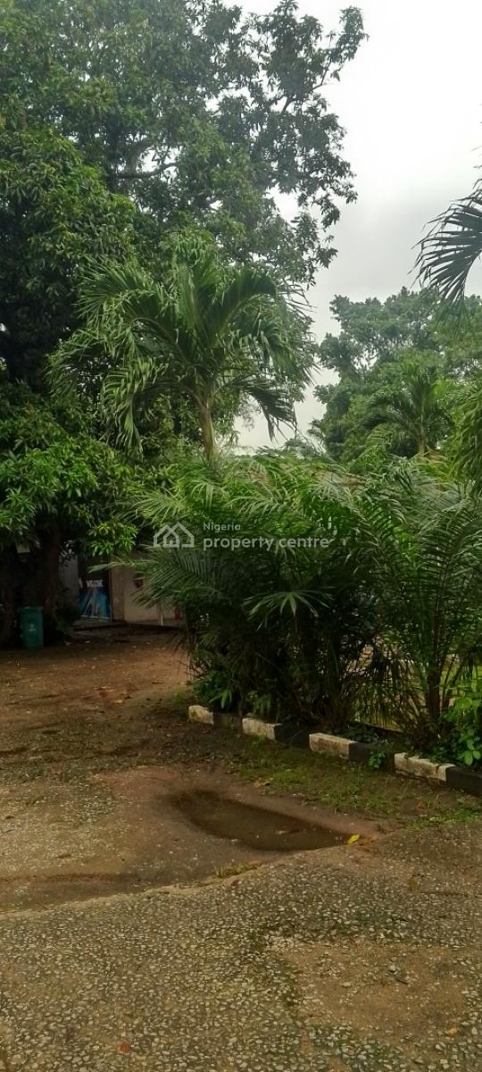 2819 Sqm of Land with Building in Ismail Estate Maryland., Ismail Estate, Maryland, Lagos, Mixed-use Land for Sale