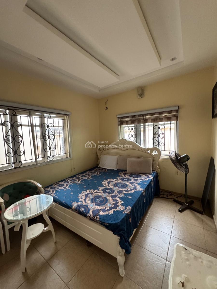 Self Contain, Ilaje, Ajah, Lagos, Flat / Apartment for Rent