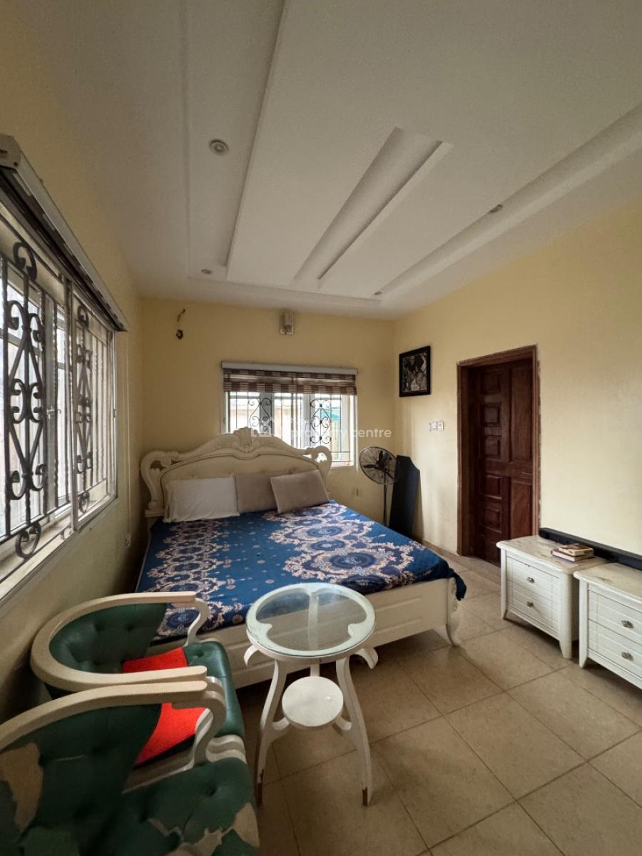 Self Contain, Ilaje, Ajah, Lagos, Flat / Apartment for Rent