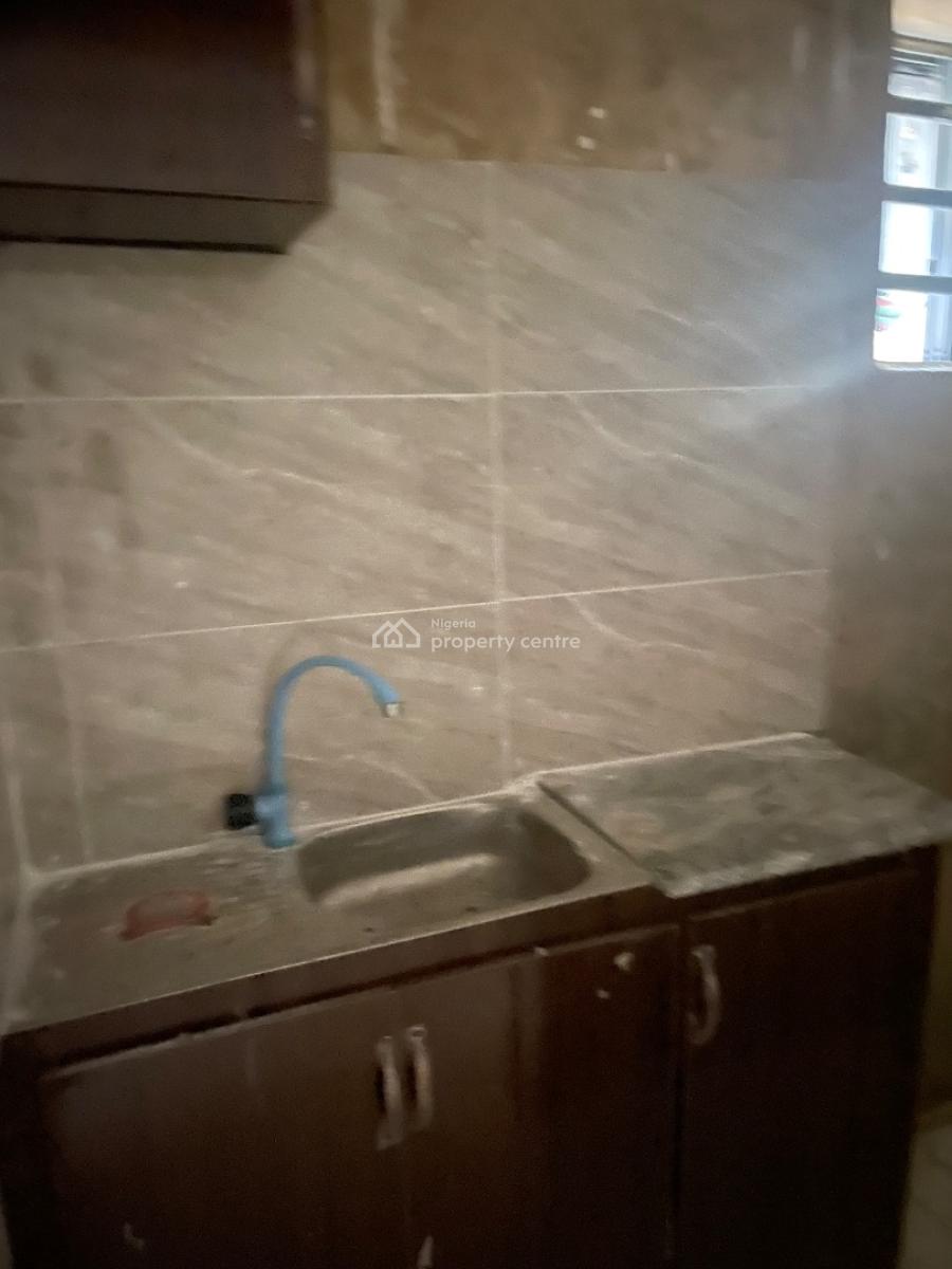 Mini Flat, Off Pedro Road, Shomolu, Lagos, Mini Flat (room and Parlour) for Rent
