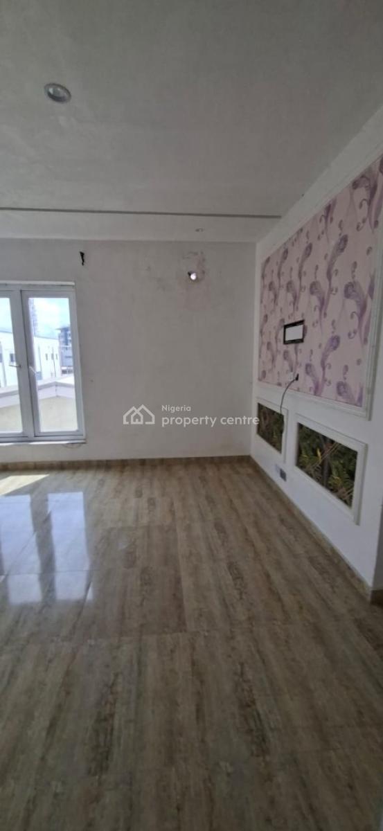 Single Room Shared Apartment with Excellent Service, Lekki Phase 1, Lekki, Lagos, Flat / Apartment for Rent