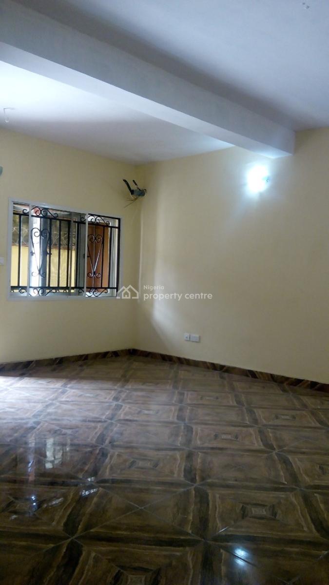 Executive One Bedroom Top Apartment, Off Karunwi Street, Ijesha, Surulere, Lagos, Mini Flat (room and Parlour) for Rent
