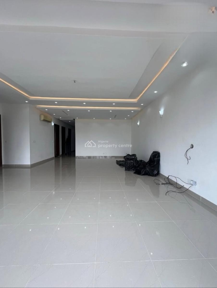 Fully Serviced 3 Bedroom Apartment with Swimming Pool & Gym, Banana Island, Ikoyi, Lagos, Block of Flats for Sale