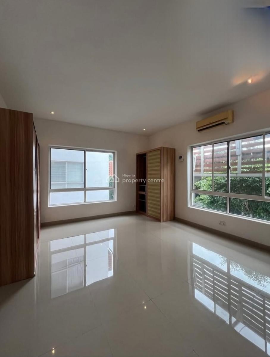 Fully Serviced 3 Bedroom Apartment with Swimming Pool & Gym, Banana Island, Ikoyi, Lagos, Block of Flats for Sale