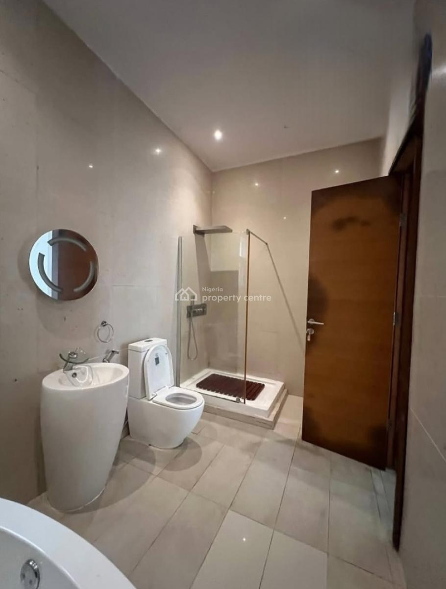 Fully Serviced 3 Bedroom Apartment with Swimming Pool & Gym, Banana Island, Ikoyi, Lagos, Block of Flats for Sale