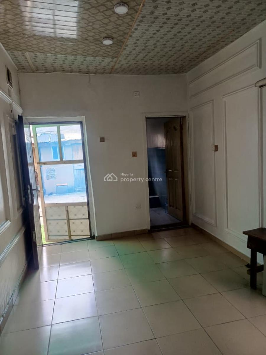 a Lovely 1 Bedroom Studio Apartment Bq, Lekki Phase 1, Lekki, Lagos, Self Contain (single Rooms) for Rent