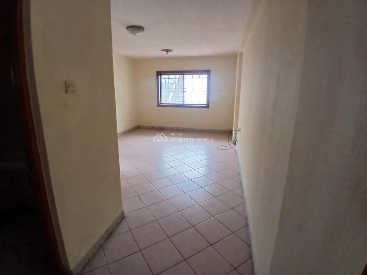 Spacious with a B Q in Premium Environment, Chris Alli Crescent, Abacha Estate, Ikoyi, Lagos, Flat / Apartment for Rent