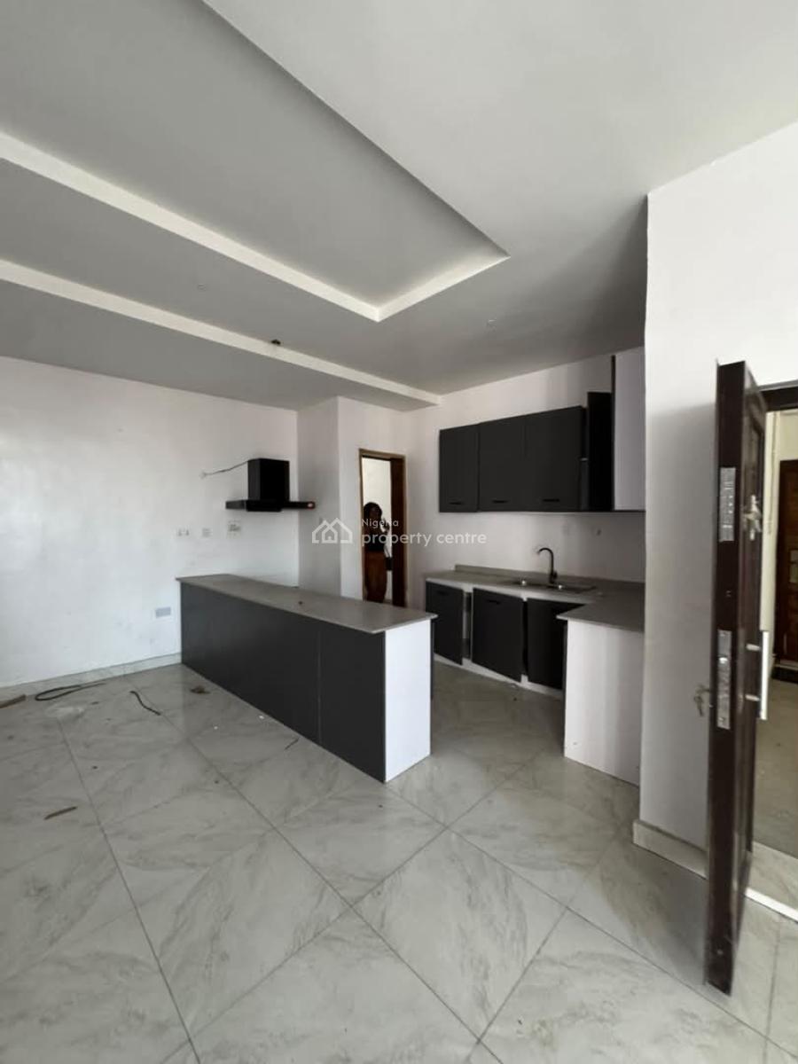 2 Bedroom Apartments with Penthouse, Ologolo, Lekki, Lagos, Flat / Apartment for Rent