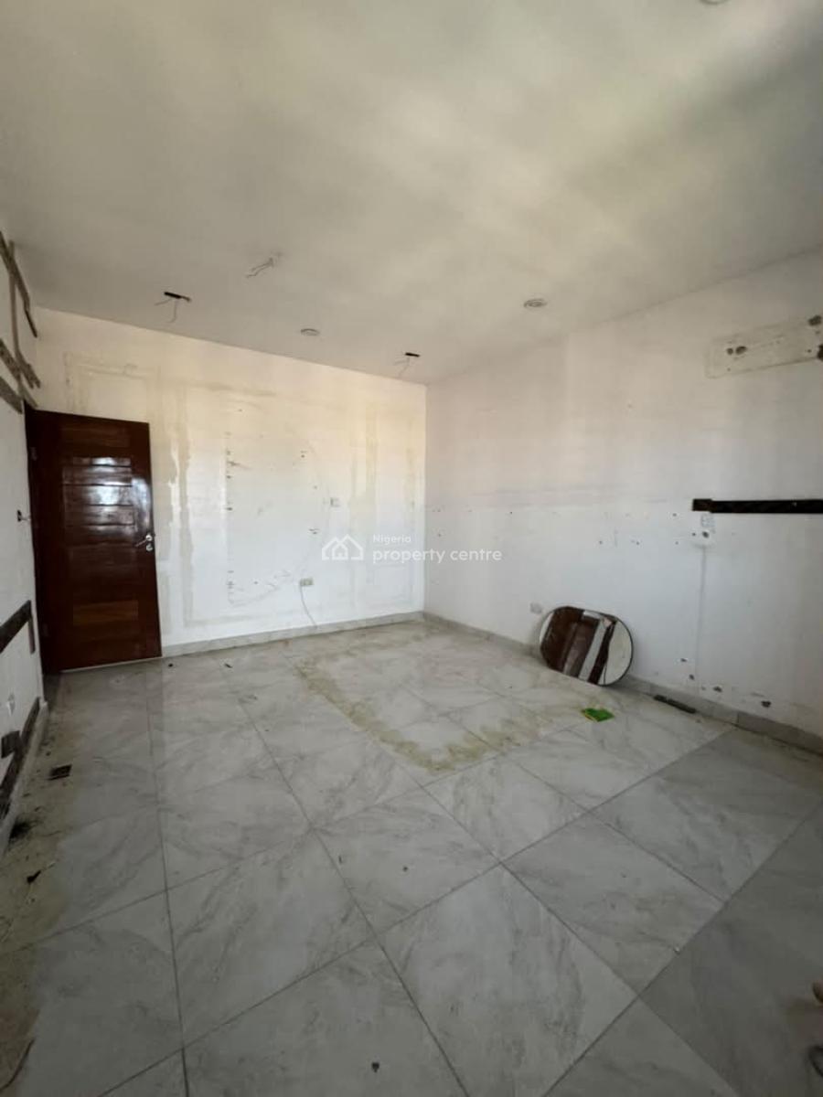 2 Bedroom Apartments with Penthouse, Ologolo, Lekki, Lagos, Flat / Apartment for Rent