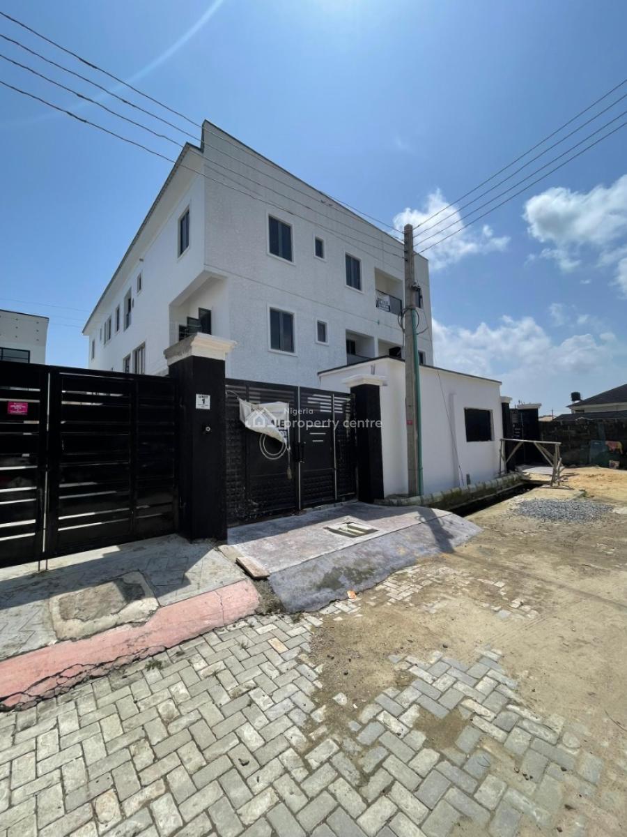Luxury 3 Bedroom Apartment, Ajah, Lagos, Flat / Apartment for Sale