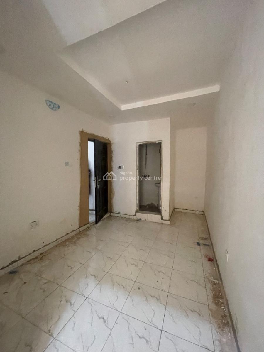 a Very Decent Mini Flat, Ogudu Road, Ogudu, Lagos, Mini Flat (room and Parlour) for Rent