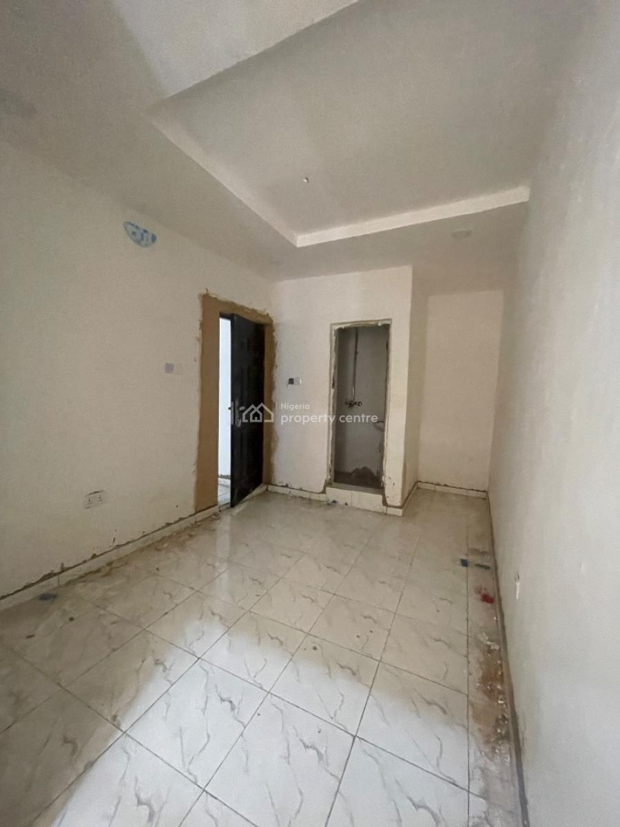 a Very Decent Mini Flat, Ogudu Road, Ogudu, Lagos, Mini Flat (room and Parlour) for Rent