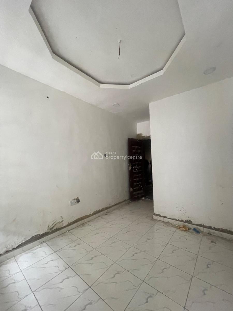 a Very Decent Mini Flat, Ogudu Road, Ogudu, Lagos, Mini Flat (room and Parlour) for Rent