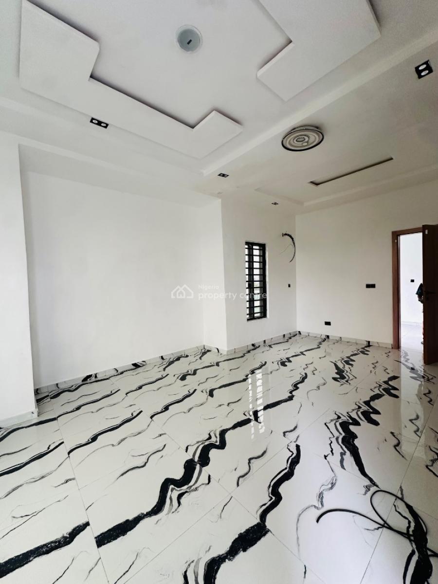 5 Bedroom & Bq, Ajah, Lagos, Detached Duplex for Sale