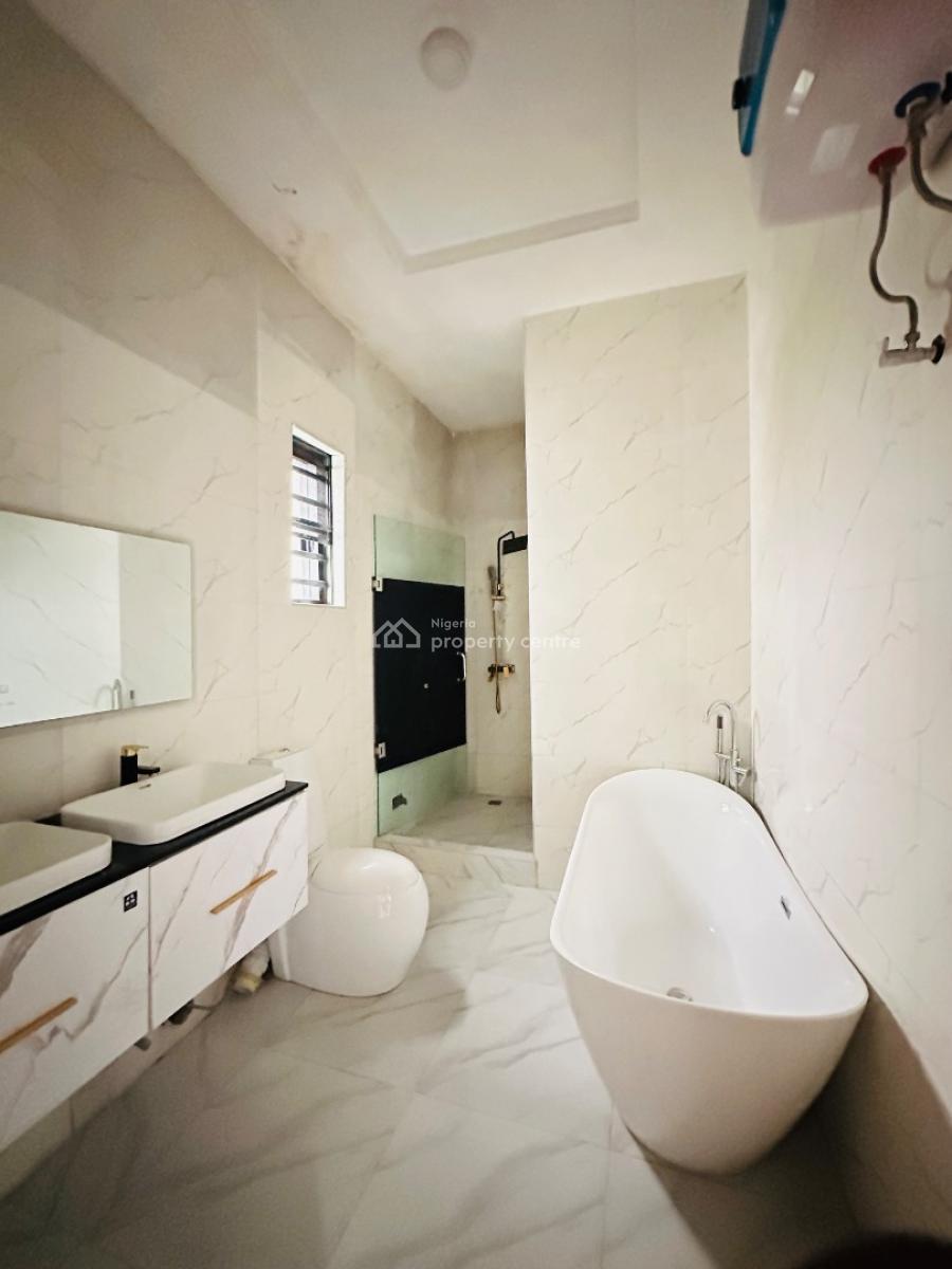 5 Bedroom & Bq, Ajah, Lagos, Detached Duplex for Sale
