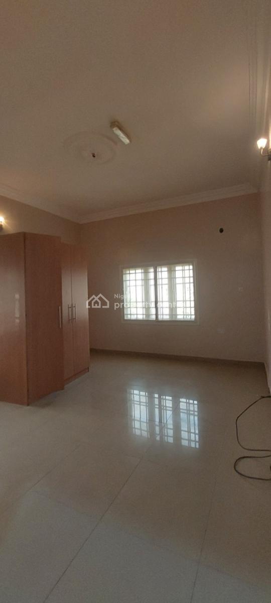 3 Bedroom Serviced Flat, 1st Floor, Jabi, Abuja, Flat / Apartment for Rent