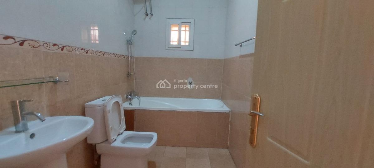 3 Bedroom Serviced Flat, 1st Floor, Jabi, Abuja, Flat / Apartment for Rent