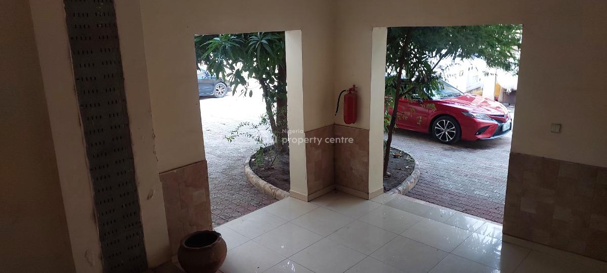 3 Bedroom Serviced Flat, 1st Floor, Jabi, Abuja, Flat / Apartment for Rent
